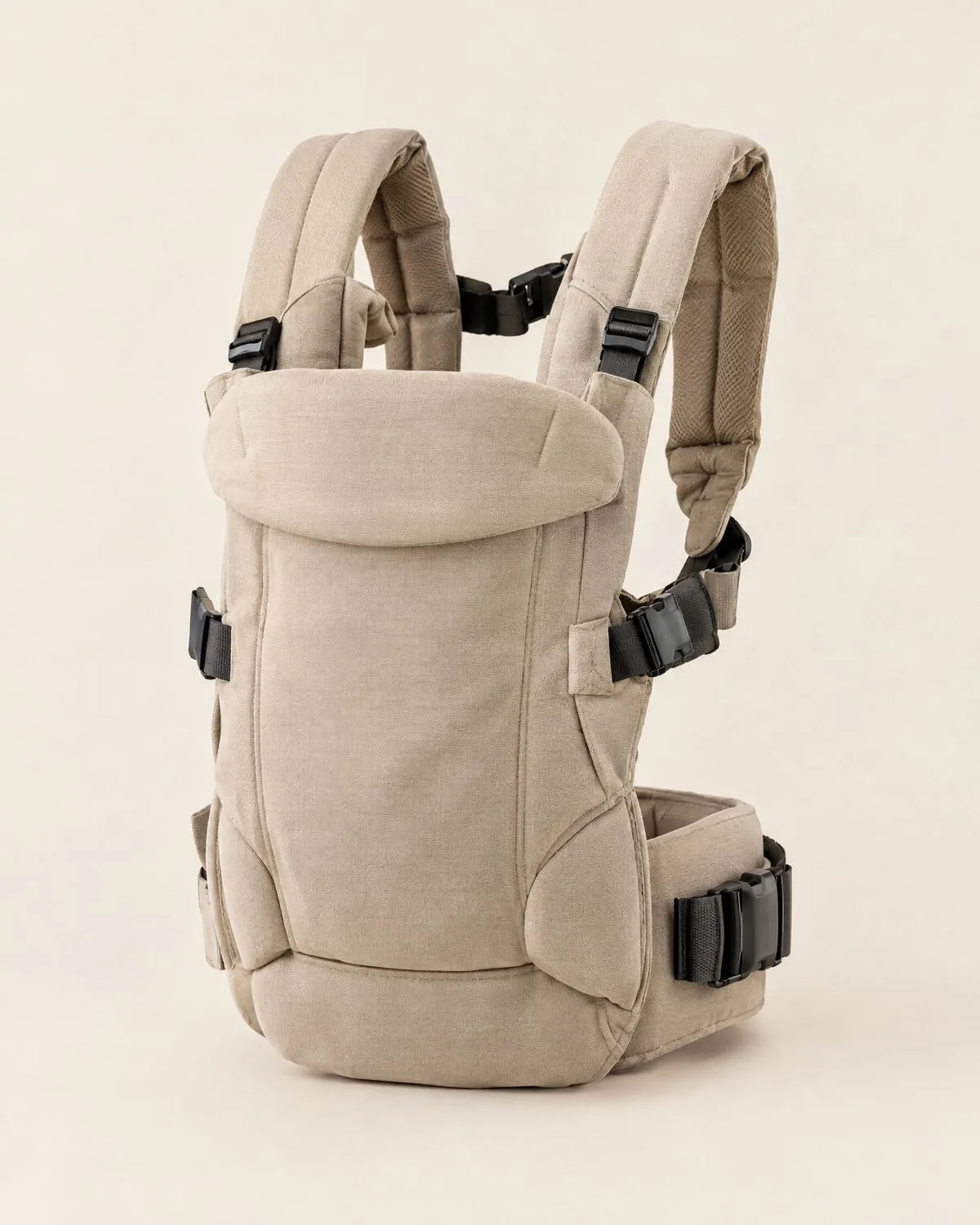 Babytrage mit Gurten und Schnallen